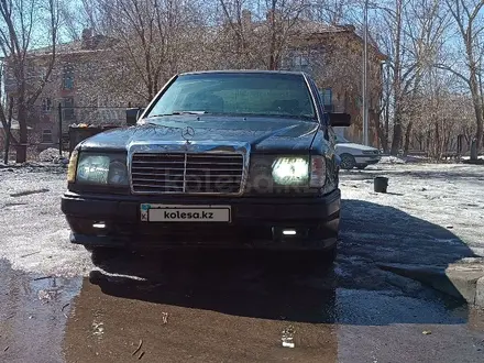 Mercedes-Benz E 260 1991 года за 1 500 000 тг. в Жезказган