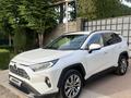 Toyota RAV4 2020 года за 16 500 000 тг. в Алматы