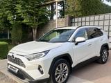Toyota RAV4 2020 годаүшін16 500 000 тг. в Алматы