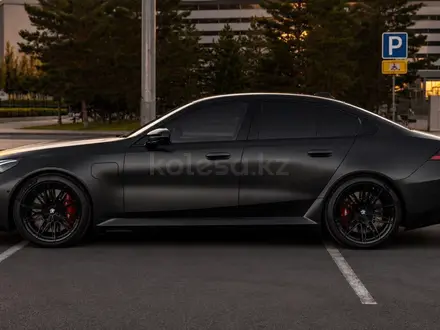 BMW M5 2026 года за 90 000 000 тг. в Астана – фото 4