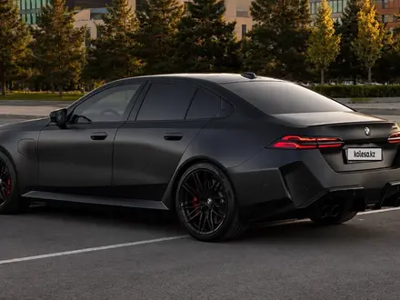 BMW M5 2026 года за 90 000 000 тг. в Астана – фото 3