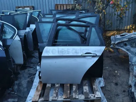 Дверь на BMW e90 за 35 000 тг. в Алматы – фото 3