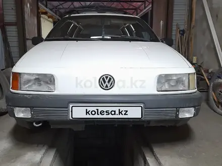 Volkswagen Passat 1990 года за 1 300 000 тг. в Усть-Каменогорск