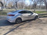 Hyundai Elantra 2017 годаүшін4 200 000 тг. в Актобе – фото 4