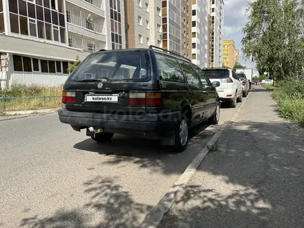 Volkswagen Passat 1993 года за 1 290 000 тг. в Астана – фото 5