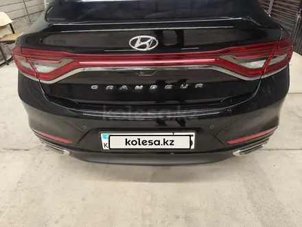 Hyundai Grandeur 2019 года за 11 000 000 тг. в Алматы – фото 2