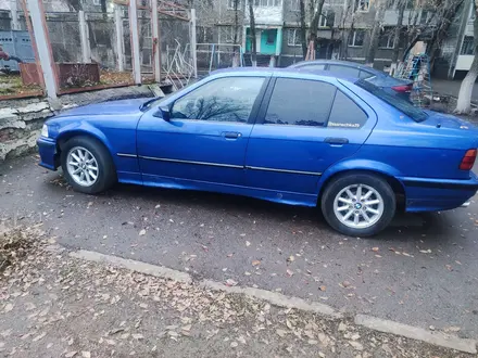 BMW 318 1993 года за 1 000 000 тг. в Караганда – фото 13