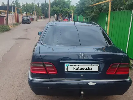 Mercedes-Benz E 280 1997 года за 2 200 000 тг. в Шу