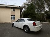 Chrysler 300C 2005 годаfor3 500 000 тг. в Алматы – фото 2