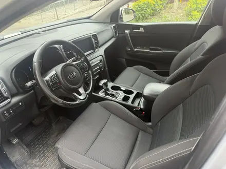 Kia Sportage 2018 года за 9 000 000 тг. в Костанай – фото 13