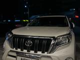 Toyota Land Cruiser Prado 2013 годаүшін18 800 000 тг. в Актобе – фото 2