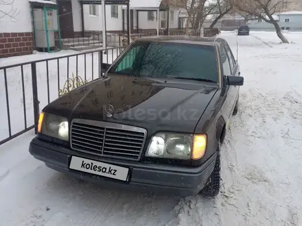 Mercedes-Benz E 220 1993 года за 2 400 000 тг. в Кызылорда – фото 5