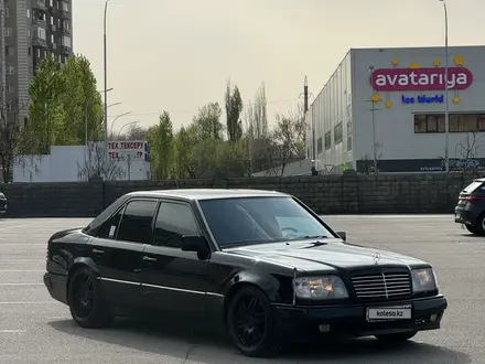 Mercedes-Benz E 500 1995 года за 5 300 000 тг. в Кызылорда – фото 28