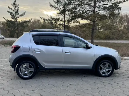 Renault Sandero Stepway 2021 года за 5 550 000 тг. в Караганда – фото 7