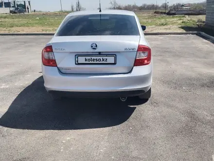 Skoda Rapid 2015 года за 5 000 000 тг. в Алматы – фото 2