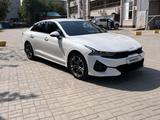 Kia K5 2022 года за 11 700 000 тг. в Актобе