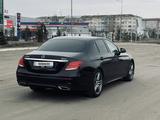 Mercedes-Benz E 220 2019 года за 13 000 000 тг. в Петропавловск – фото 2