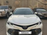 Toyota Camry 2021 годаfor14 990 000 тг. в Алматы