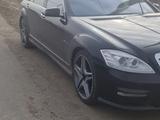 Mercedes-Benz S 450 2007 годаүшін4 300 000 тг. в Астана