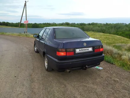 Volkswagen Vento 1994 года за 1 000 000 тг. в Уральск