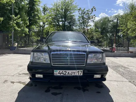 Mercedes-Benz E 320 1995 года за 3 500 000 тг. в Шымкент – фото 13
