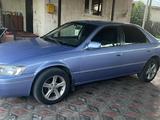 Toyota Camry 1996 года за 3 000 000 тг. в Алматы – фото 2
