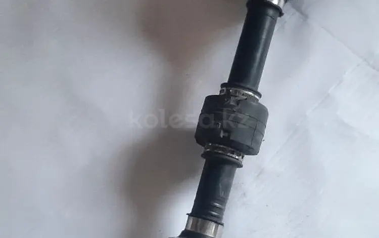 Привод граната (шрус) передний левый камри 70. Тоуота за 80 000 тг. в Байсерке