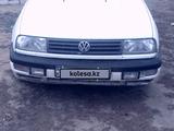 Volkswagen Vento 1993 годаfor1 400 000 тг. в Актобе