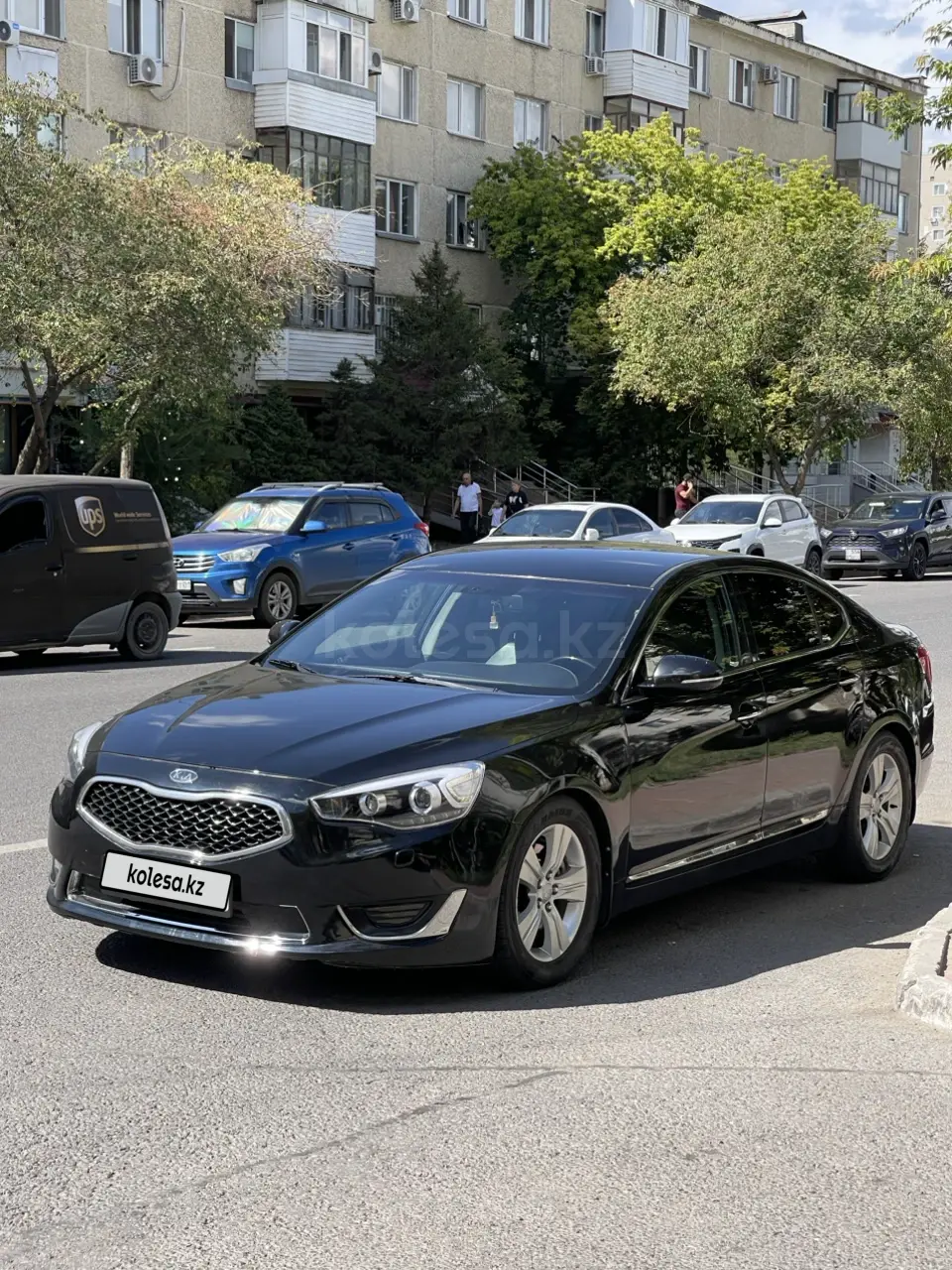 Kia Cadenza, 2013