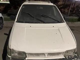 Mitsubishi Space Wagon