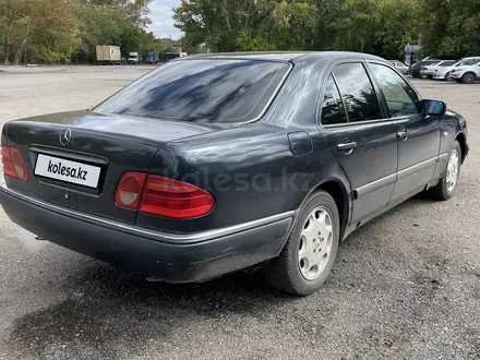 Mercedes-Benz E 280 1996 года за 2 600 000 тг. в Караганда – фото 7