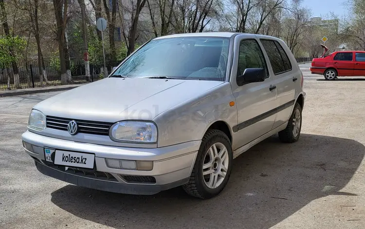 Volkswagen Golf 1996 годаүшін2 400 000 тг. в Уральск