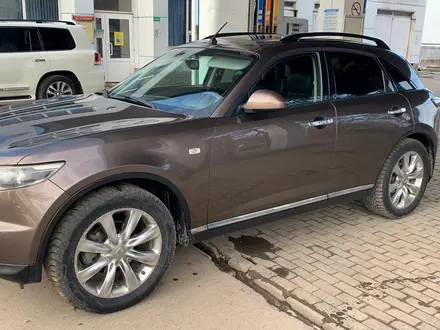 Infiniti FX35 2004 года за 500 000 тг. в Алматы