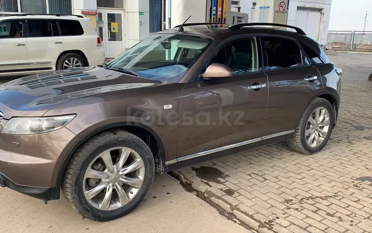 Infiniti FX35 2004 года за 500 000 тг. в Алматы