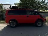 Mitsubishi Delica 1995 годаfor5 300 000 тг. в Алматы – фото 2