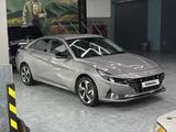Hyundai Elantra 2021 годаүшін9 500 000 тг. в Семей