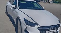 Hyundai Sonata 2023 года за 11 500 000 тг. в Актобе – фото 2