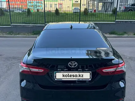 Toyota Camry 2021 года за 18 000 000 тг. в Алматы – фото 5