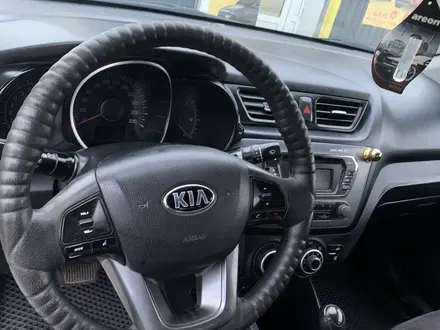 Kia Rio 2014 года за 4 700 000 тг. в Актобе – фото 4