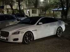 Jaguar XJ, 2013