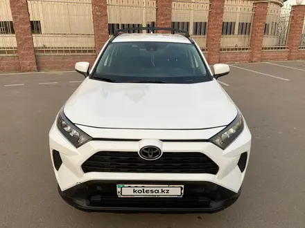 Toyota RAV4 2020 года за 15 500 000 тг. в Алматы – фото 3