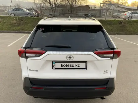 Toyota RAV4 2020 года за 15 500 000 тг. в Алматы – фото 20