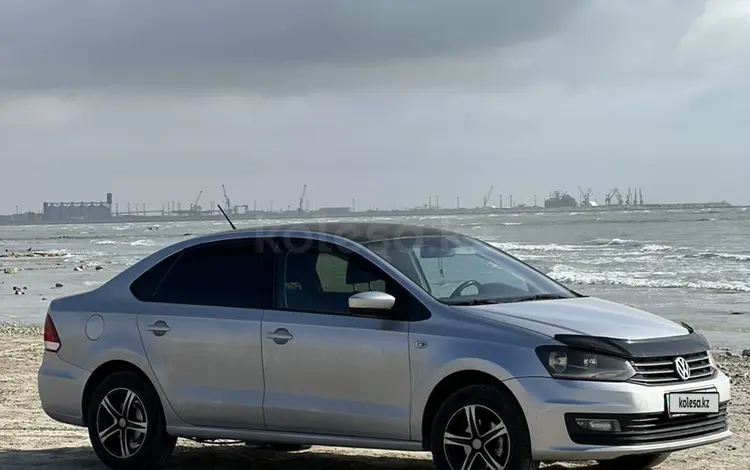 Volkswagen Polo 2015 года за 5 700 000 тг. в Актау