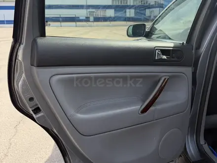 Volkswagen Passat 2003 года за 1 800 000 тг. в Кокшетау – фото 12
