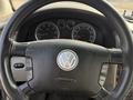 Volkswagen Passat 2003 года за 1 800 000 тг. в Кокшетау – фото 13
