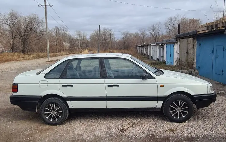 Volkswagen Passat 1992 годаfor1 700 000 тг. в Караганда