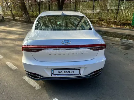 Hyundai Grandeur 2021 года за 12 500 000 тг. в Алматы – фото 10