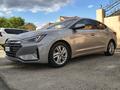 Hyundai Elantra 2020 года за 5 800 000 тг. в Атырау – фото 2