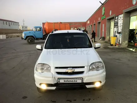 Chevrolet Niva 2013 года за 3 000 000 тг. в Форт-Шевченко – фото 2