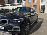 BMW X5 2019 года за 28 900 000 тг. в Караганда – фото 3